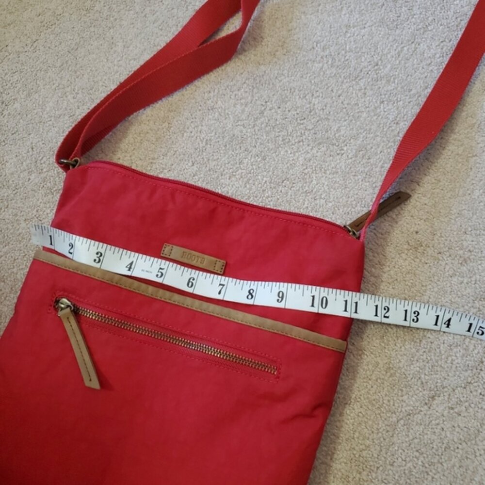 Roots nylon Travel Outdoor Utility Crossbody Purse - Picture 2 of 7